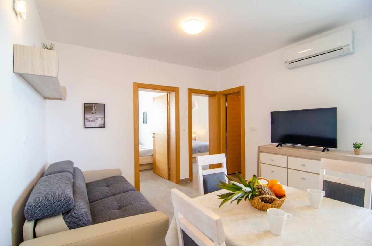 Apartments Sara 3 بول المظهر الخارجي الصورة