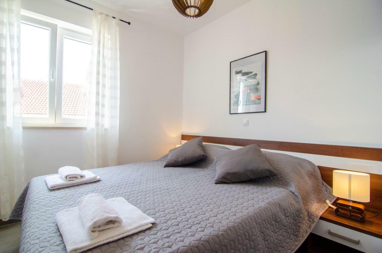 Apartments Sara 3 بول المظهر الخارجي الصورة
