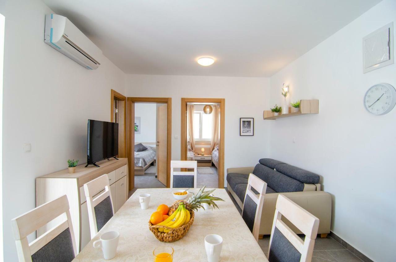 Apartments Sara 3 بول المظهر الخارجي الصورة
