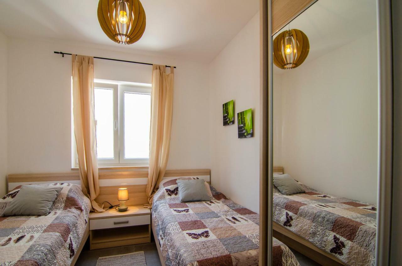 Apartments Sara 3 بول المظهر الخارجي الصورة